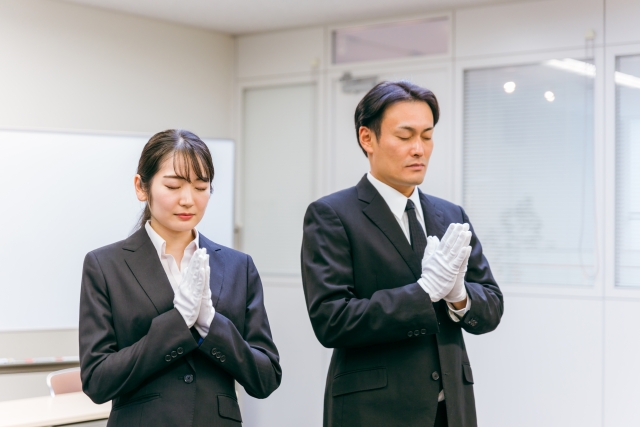 葬儀社様向け～ご遺族様の「心の整理」と「物理的な整理」をトータルサポート～